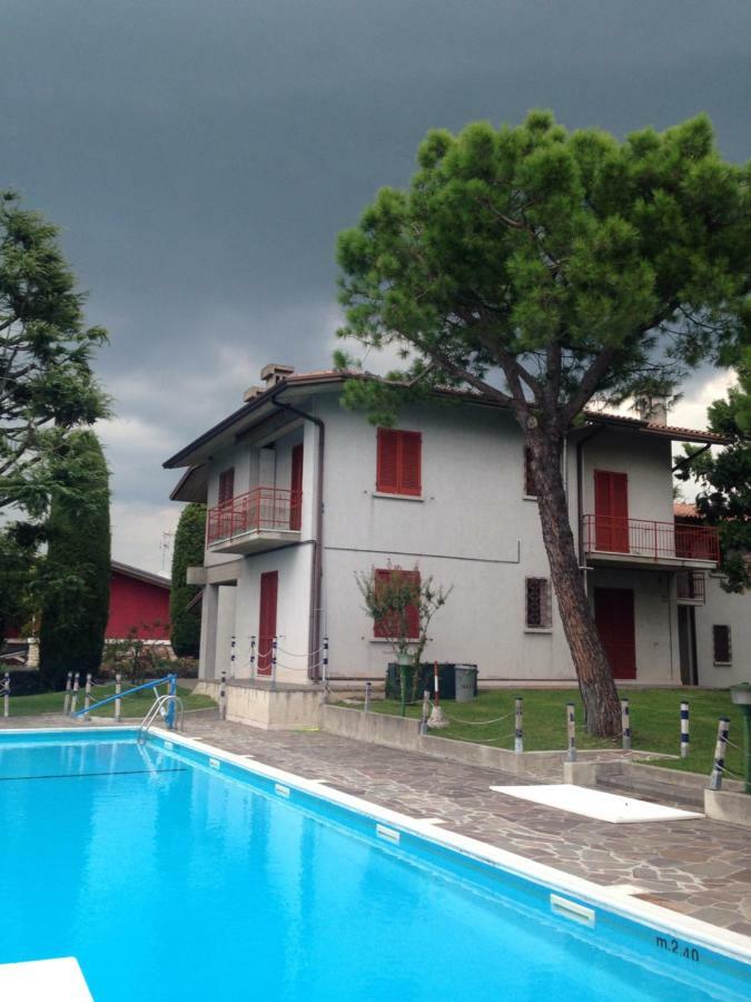 Residence Degli Ulivi Sirmione Exterior foto